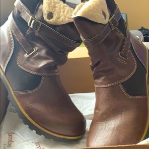 Brown Winter Boots by JBU